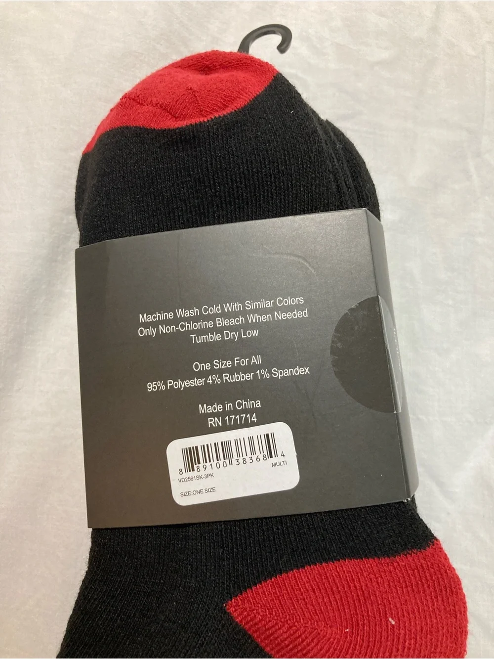 Von Dutch 3-pair Socks, Men’s size 6-12, NWT!